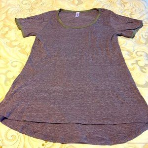 3/$20 BNWOT Lularoe Perfect T. Size XXS. Very stretchy!